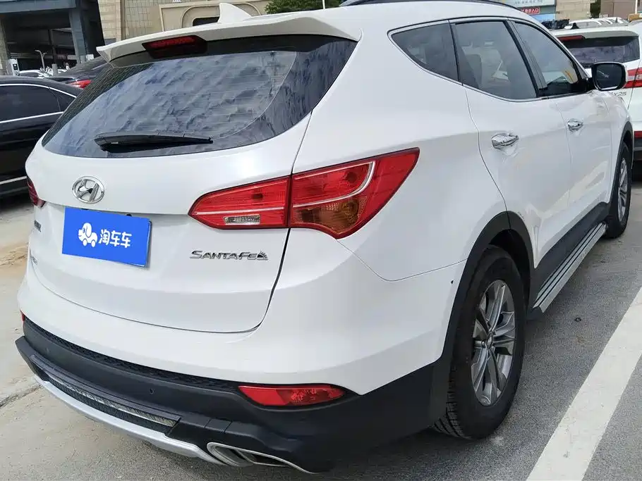 Hyundai Santa Fe 2015 2.0T Automatic 2WD Smart 5-Seater фото 3