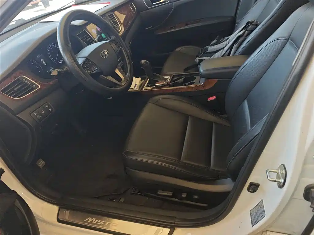 Hyundai Mistra 2014 1.8L Auto Premium DLX фото 11
