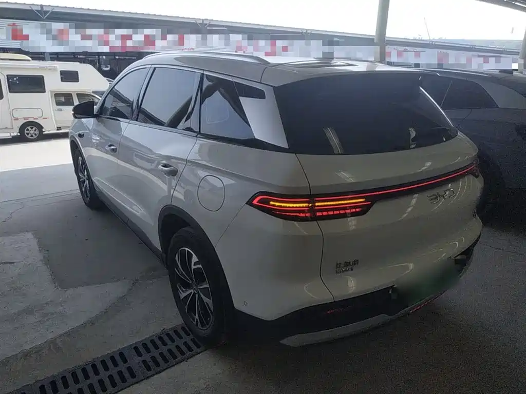 BYD Song Pro New Energy 2025 2nd Generation Smart Drive Edition DM-i 75KM Leading Type фото 5