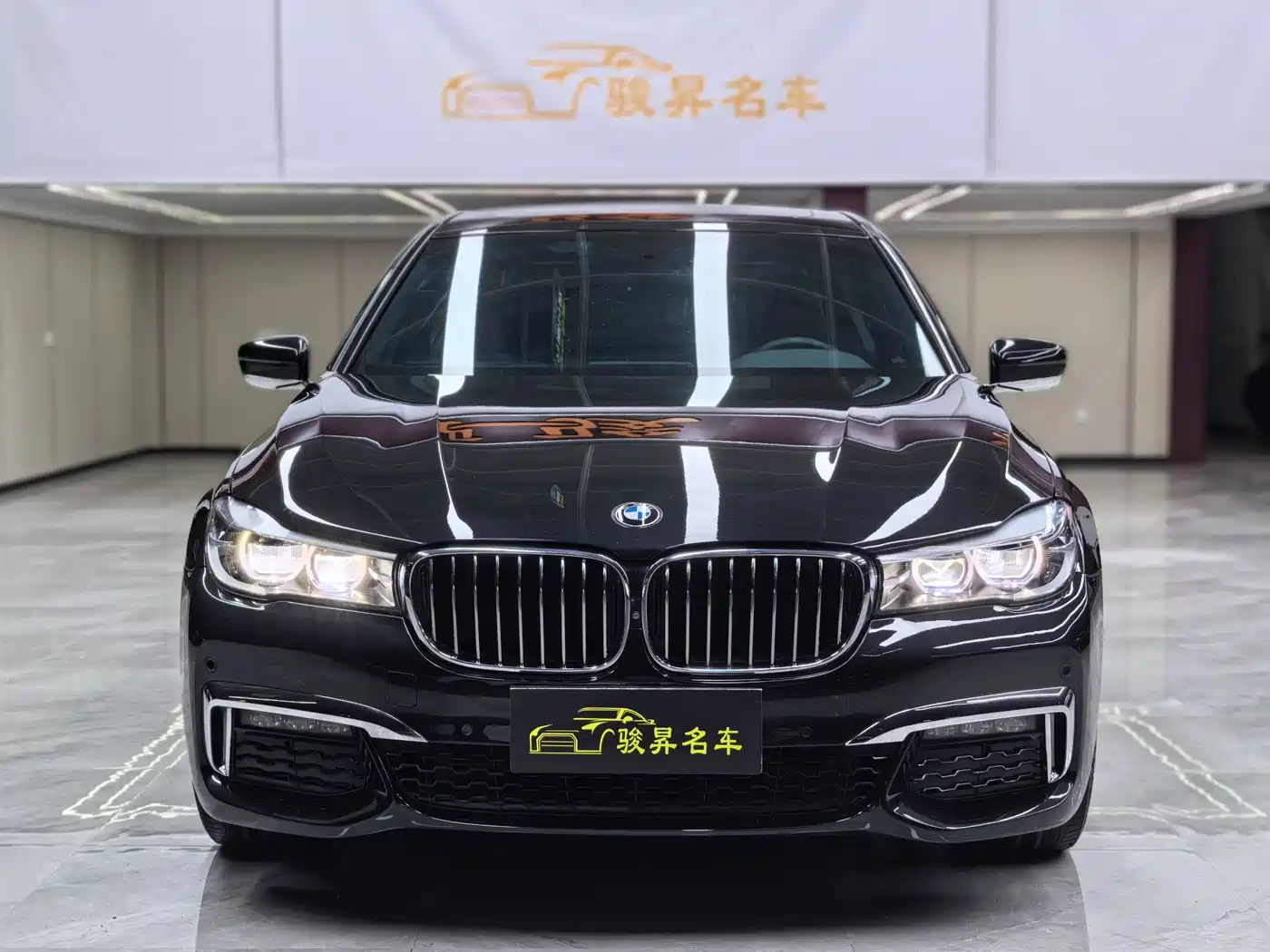 BMW 7 Series 2018 730Li Leading Type M Sport Package фото 2