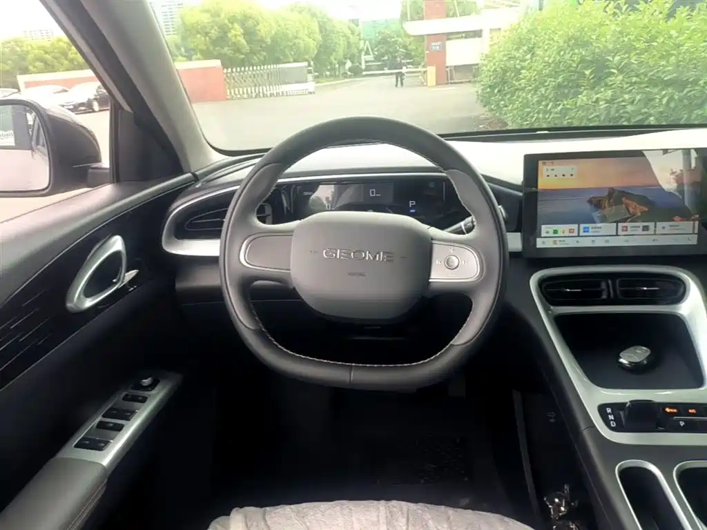 Geely Galaxy Starry Wish 2026 Edition 310km Youth Version фото 11