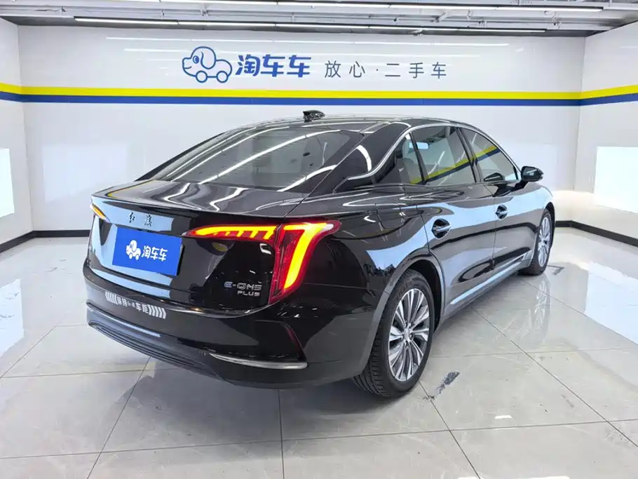 Hongqi E-QM5 2025 2024 560km PLUS