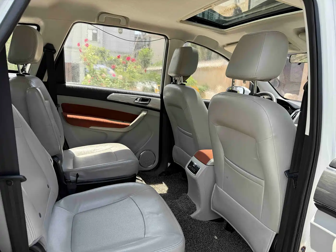 Photo 6 - BAIC Huansu H3