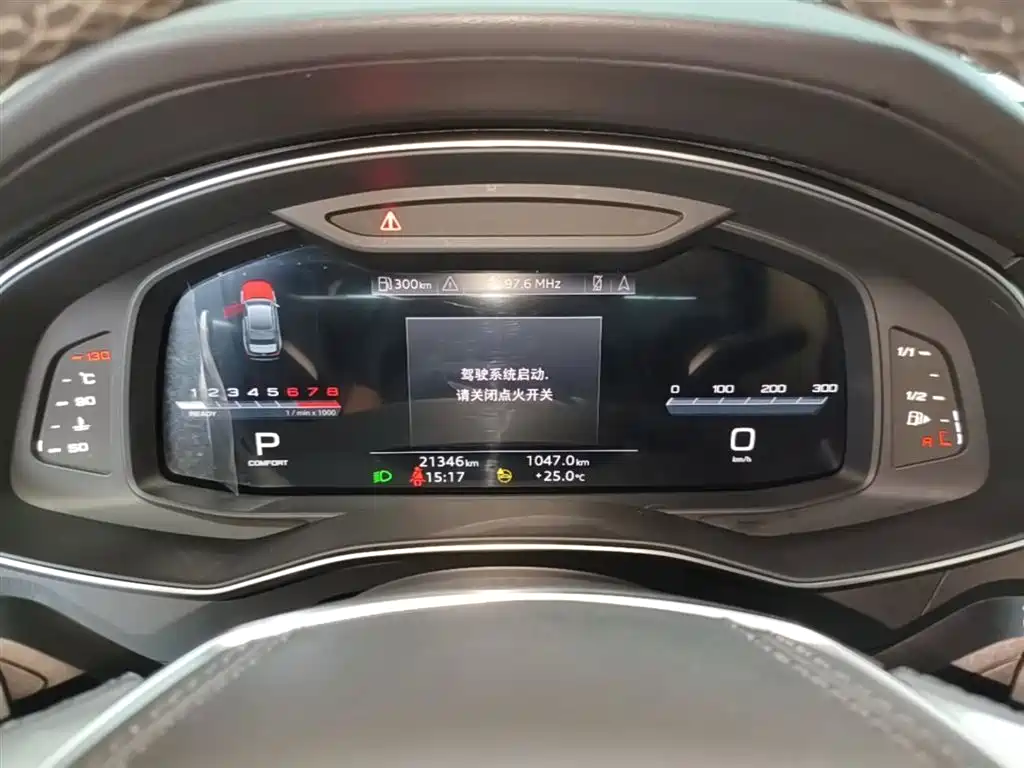 Audi A6L 2024 40 TFSI Luxury Dynamic фото 8