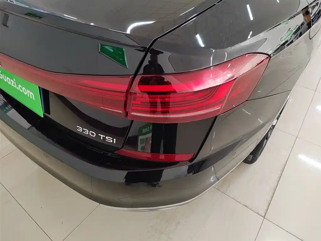 Volkswagen Passat 2023 Facelift 330TSI Luxury Edition фото 8