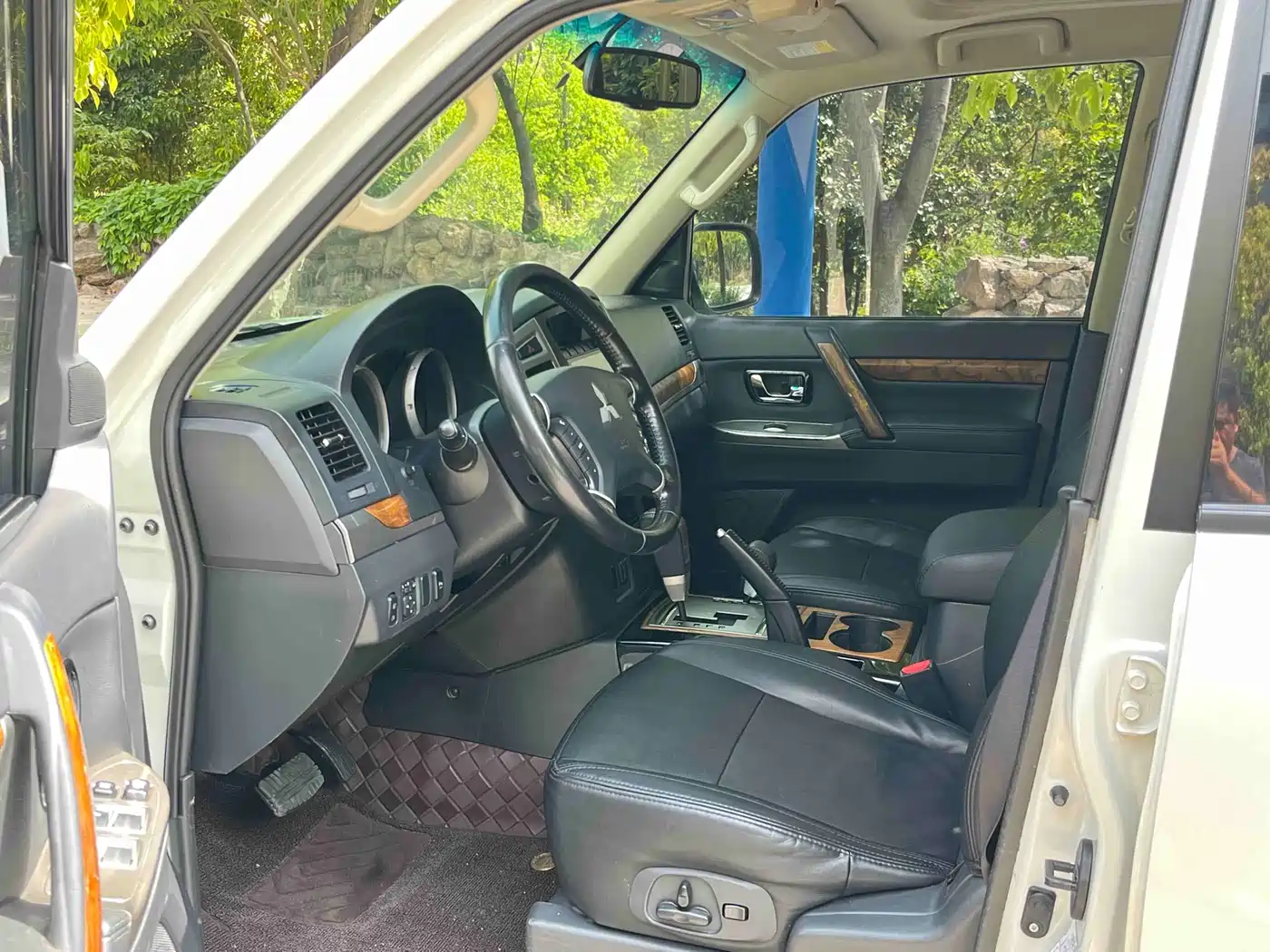 Mitsubishi Pajero (Import) 2019 3.0L Auto Standard Version фото 16