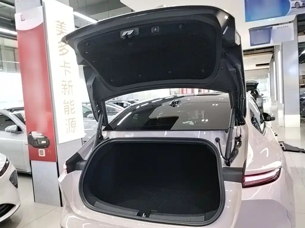 NIO ET5 2022 2022 75kWh