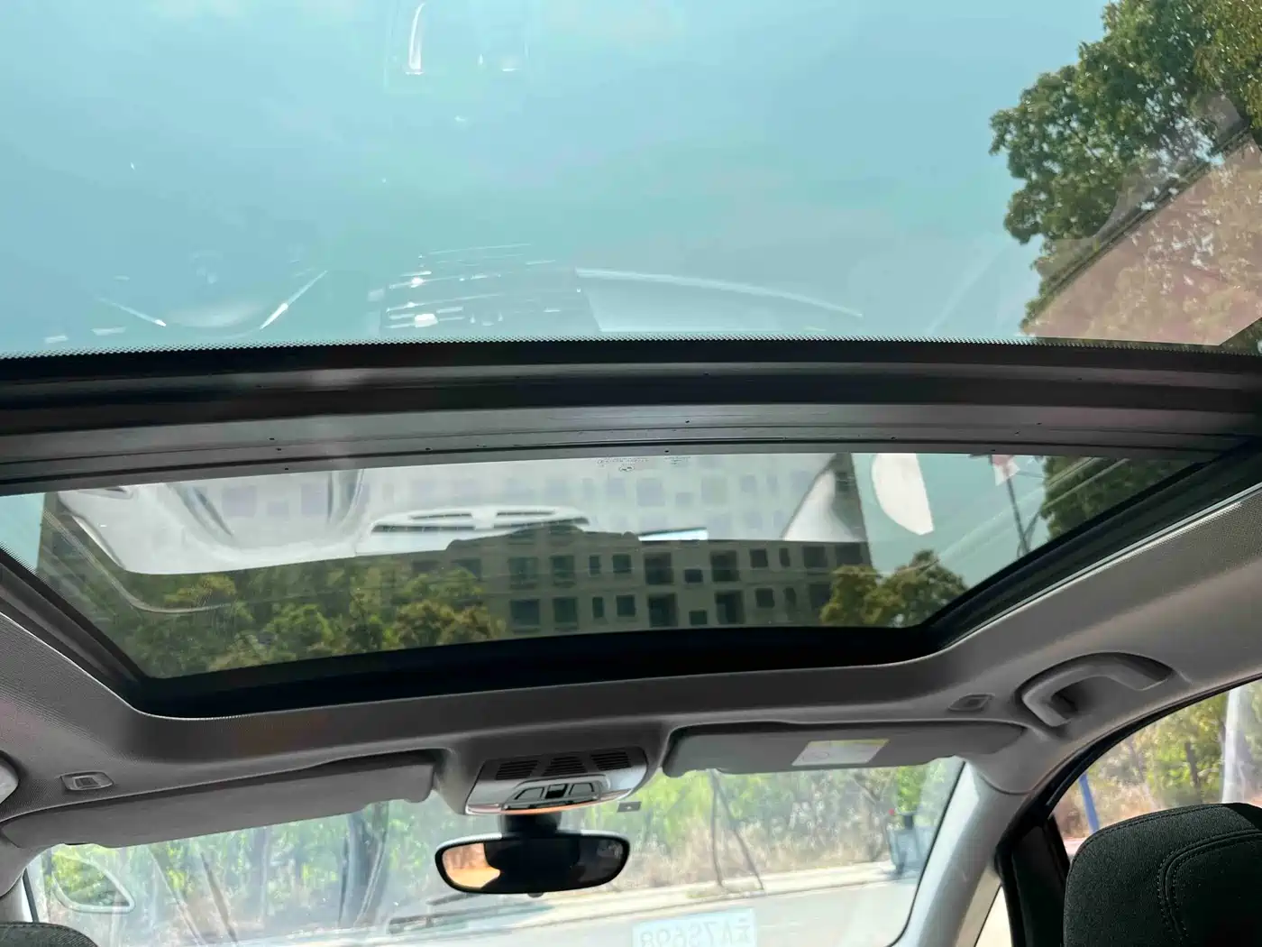 BMW 2 Series Touring 2016 218i Fashion Model фото 23