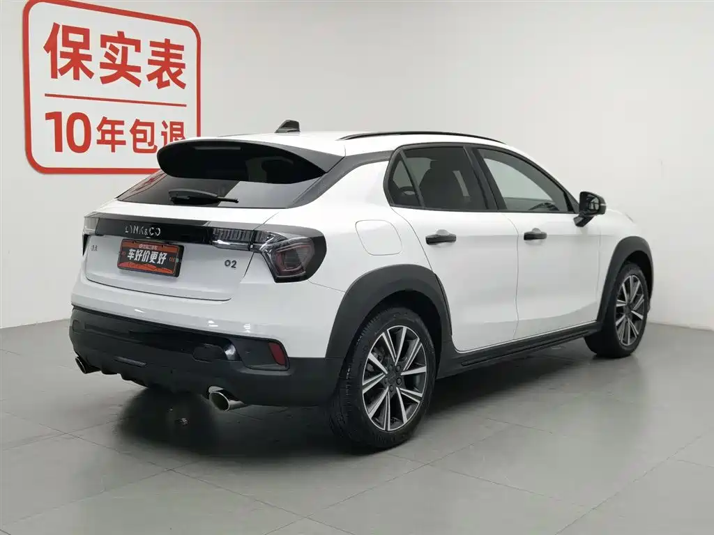 Lynk & Co 02 2021 1.5TD DCT 2WD Power Champion Edition фото 2