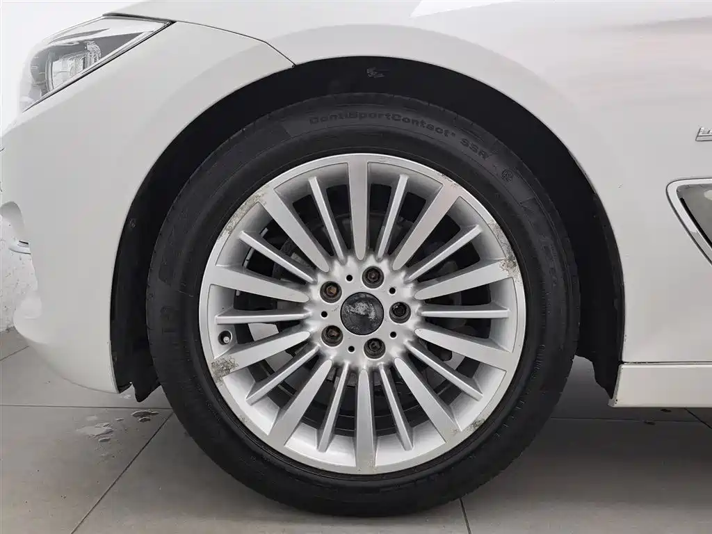 BMW 3 Series GT 2016 320i Design Package фото 17