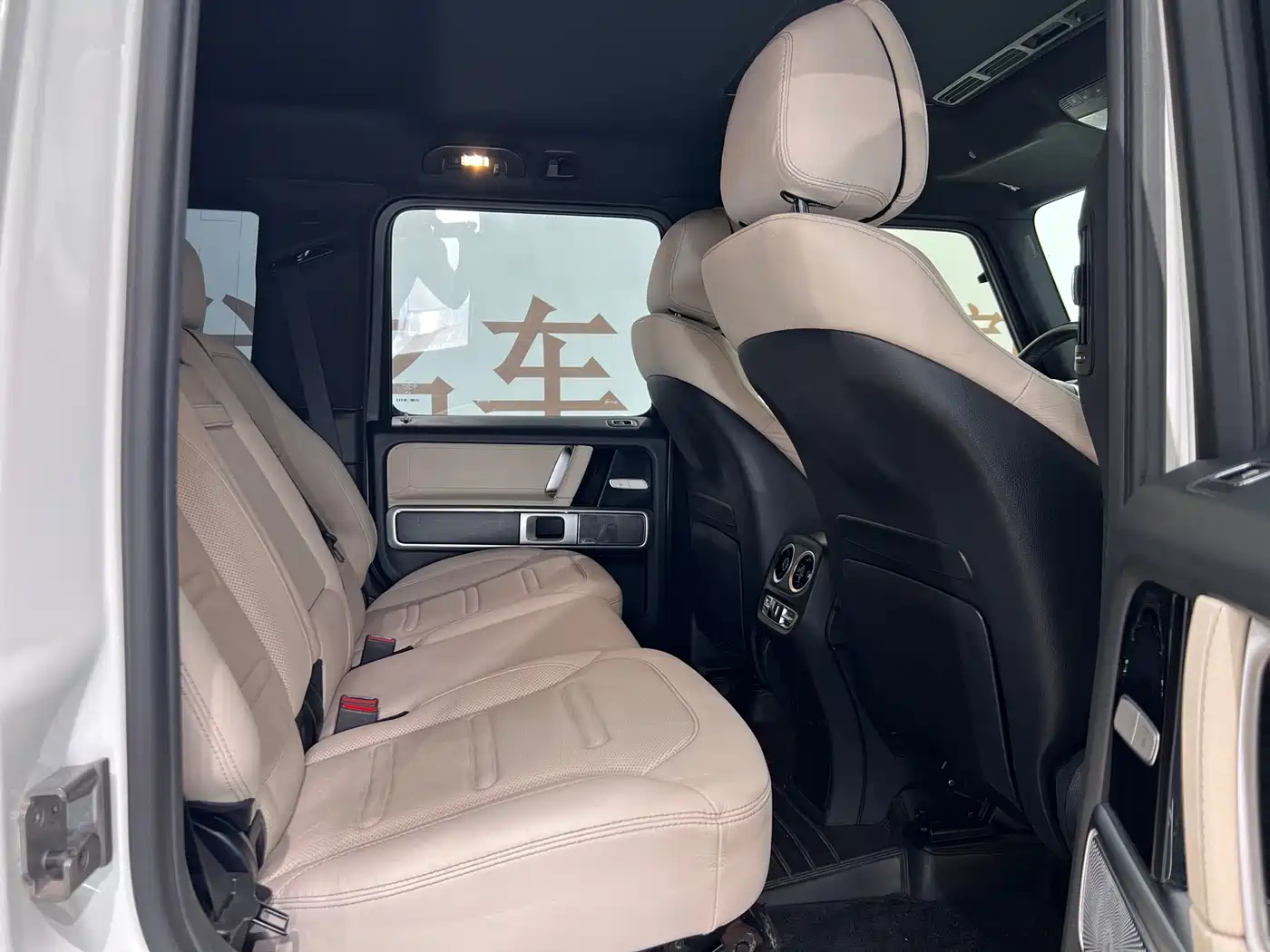 Mercedes-Benz G-Class 2019 G 500 фото 10