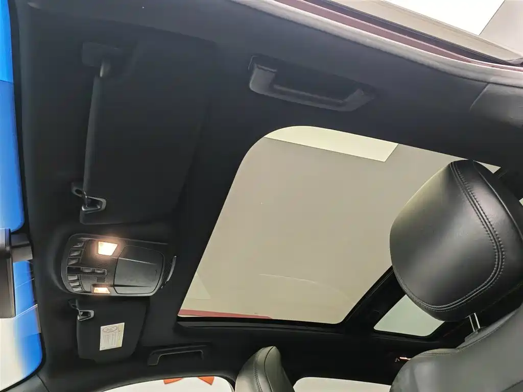 Lincoln Continental 2017 2.0T 2WD Premium Edition фото 14