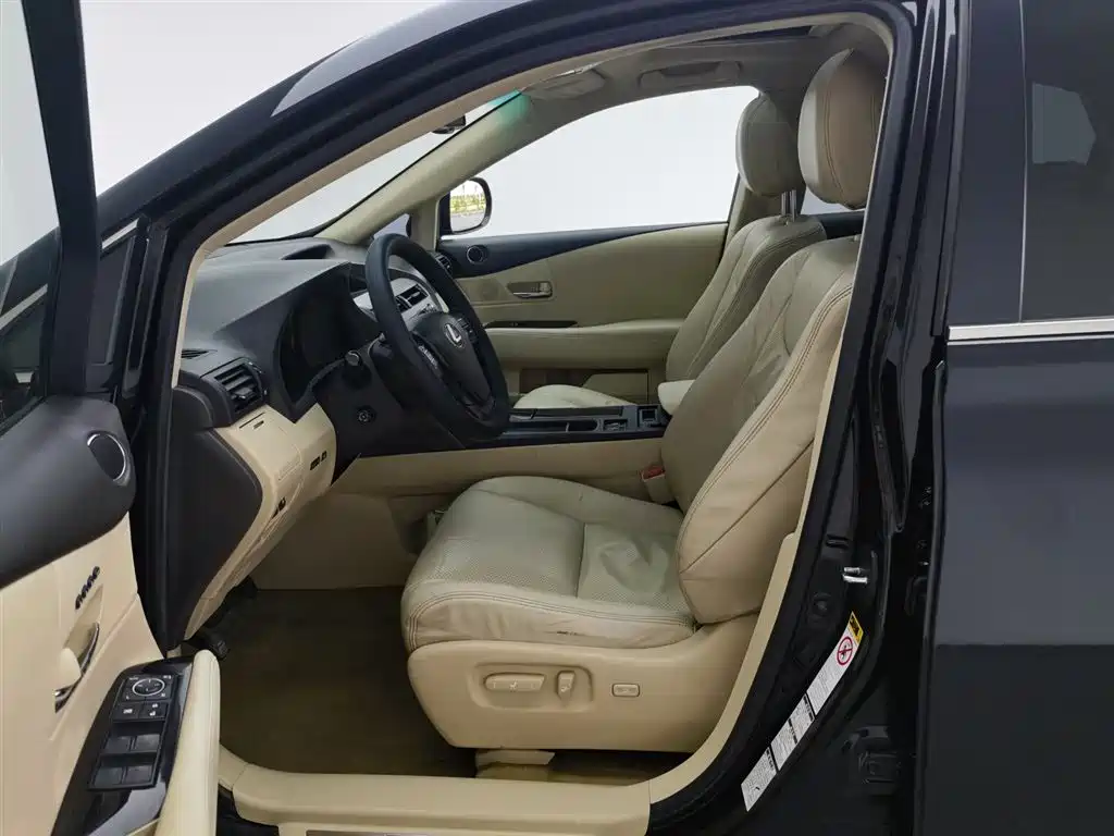 Lexus RX Classic 2009 Model 350 Luxury Edition фото 10