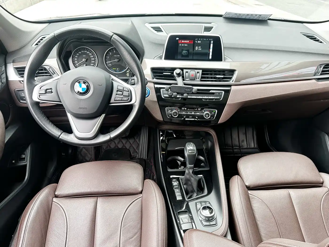 BMW X1 New Energy 2018 xDrive25Le Luxury Model фото 17