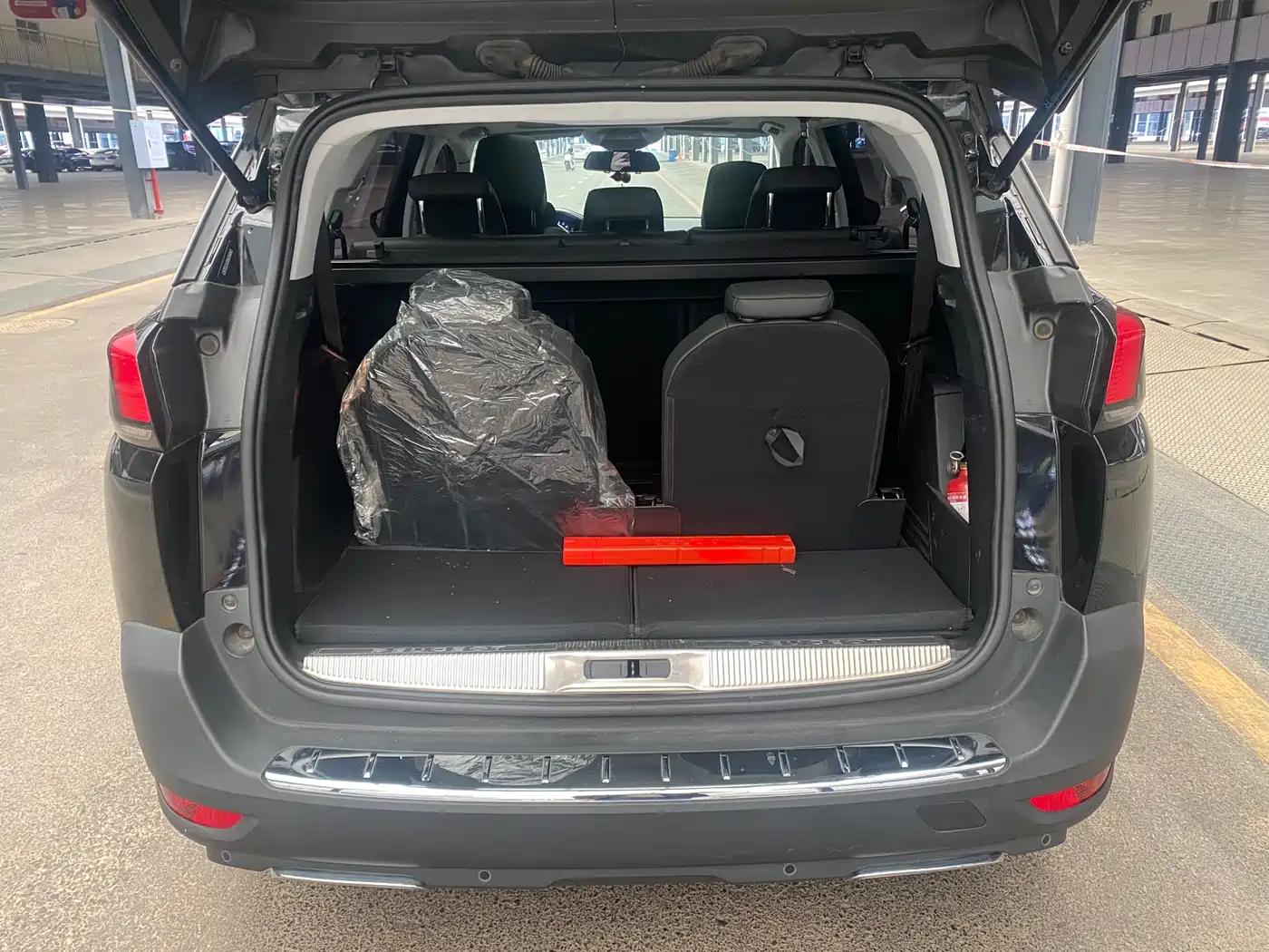 Peugeot 5008 2017 350THP 7-seat Elite Edition фото 10