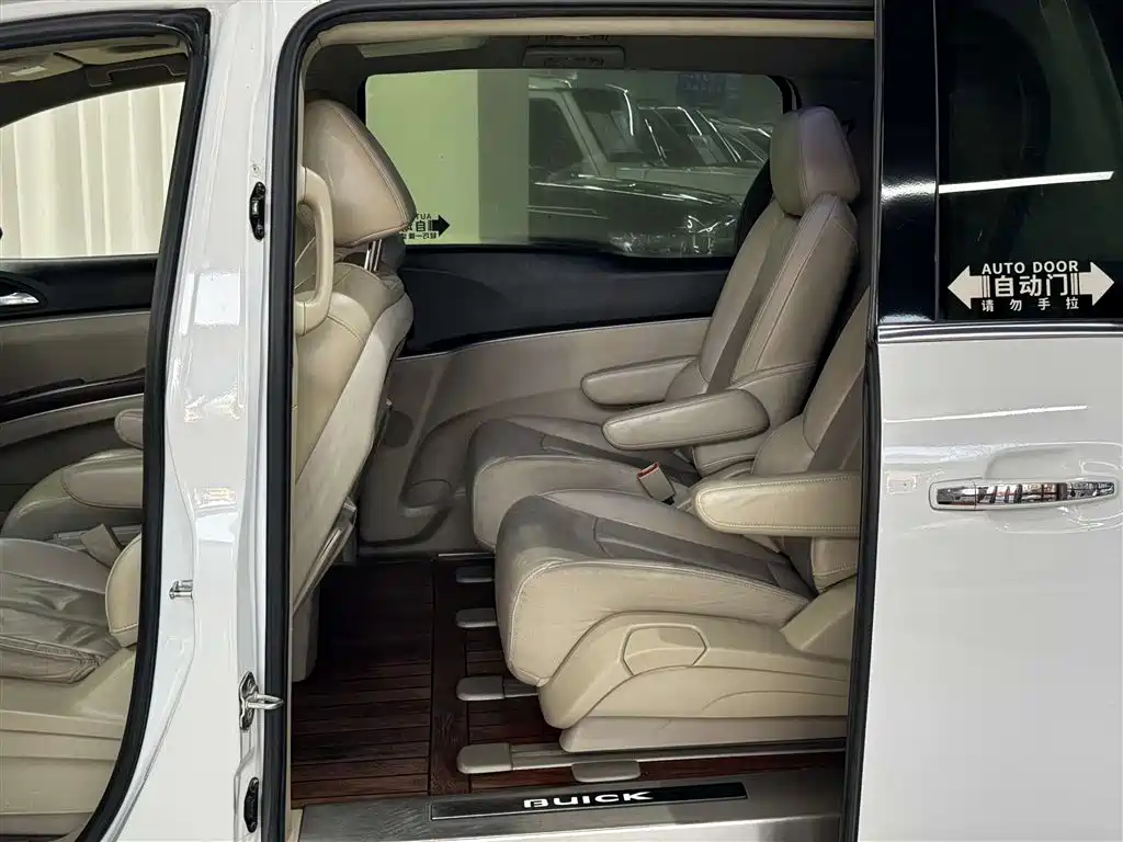 Buick GL8 2018 28T Luxury Model China VI фото 27