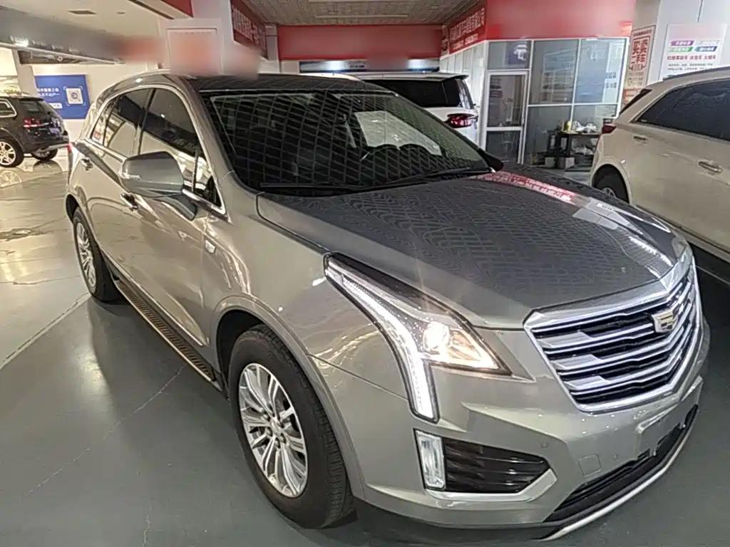 Cadillac XT5 2017 2018 25T Luxury