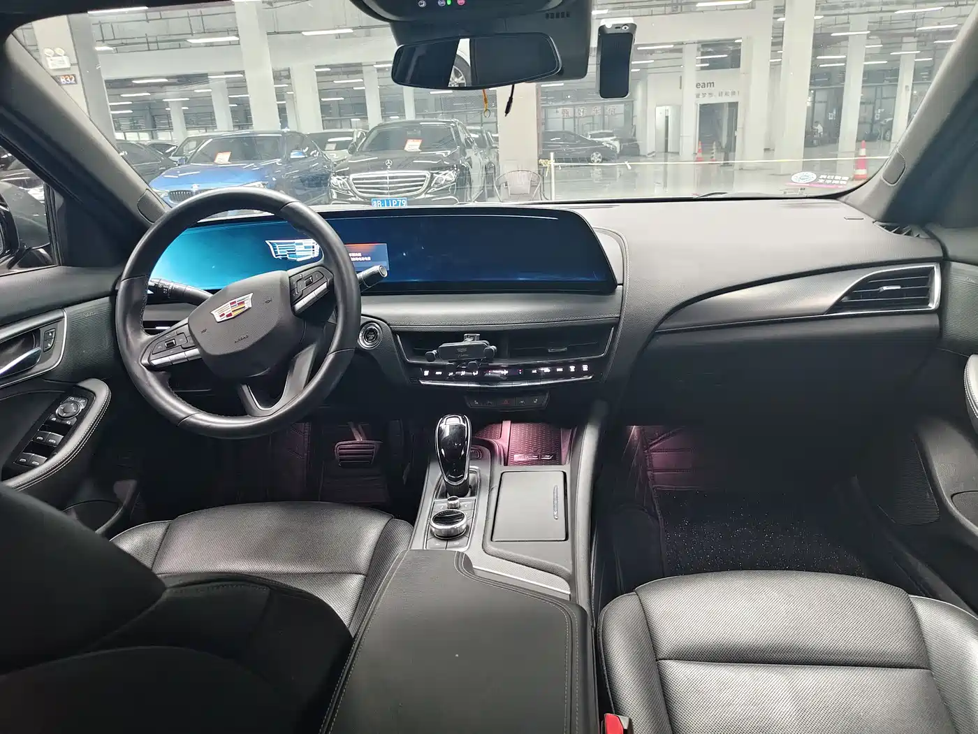 Cadillac CT5 2024 28T Luxury Model Pro фото 8