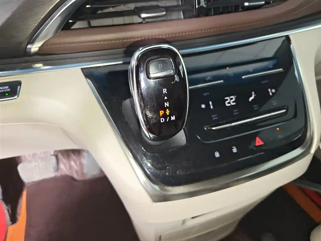 Buick GL8 2023 Model Land Business Class Smart фото 10