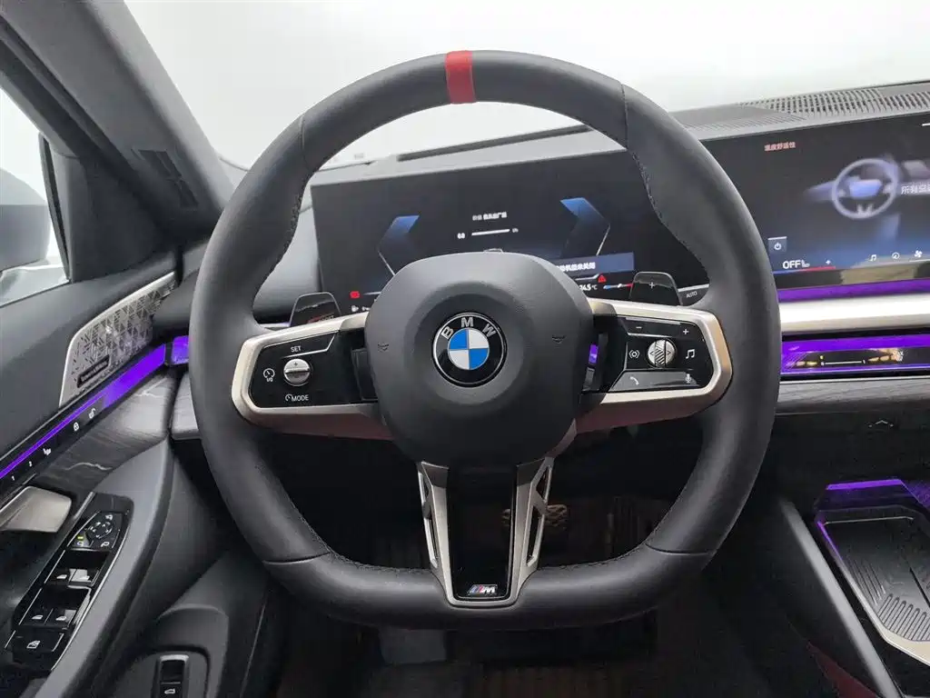 BMW 5 Series 2025 530Li Premium M Sport Package фото 11