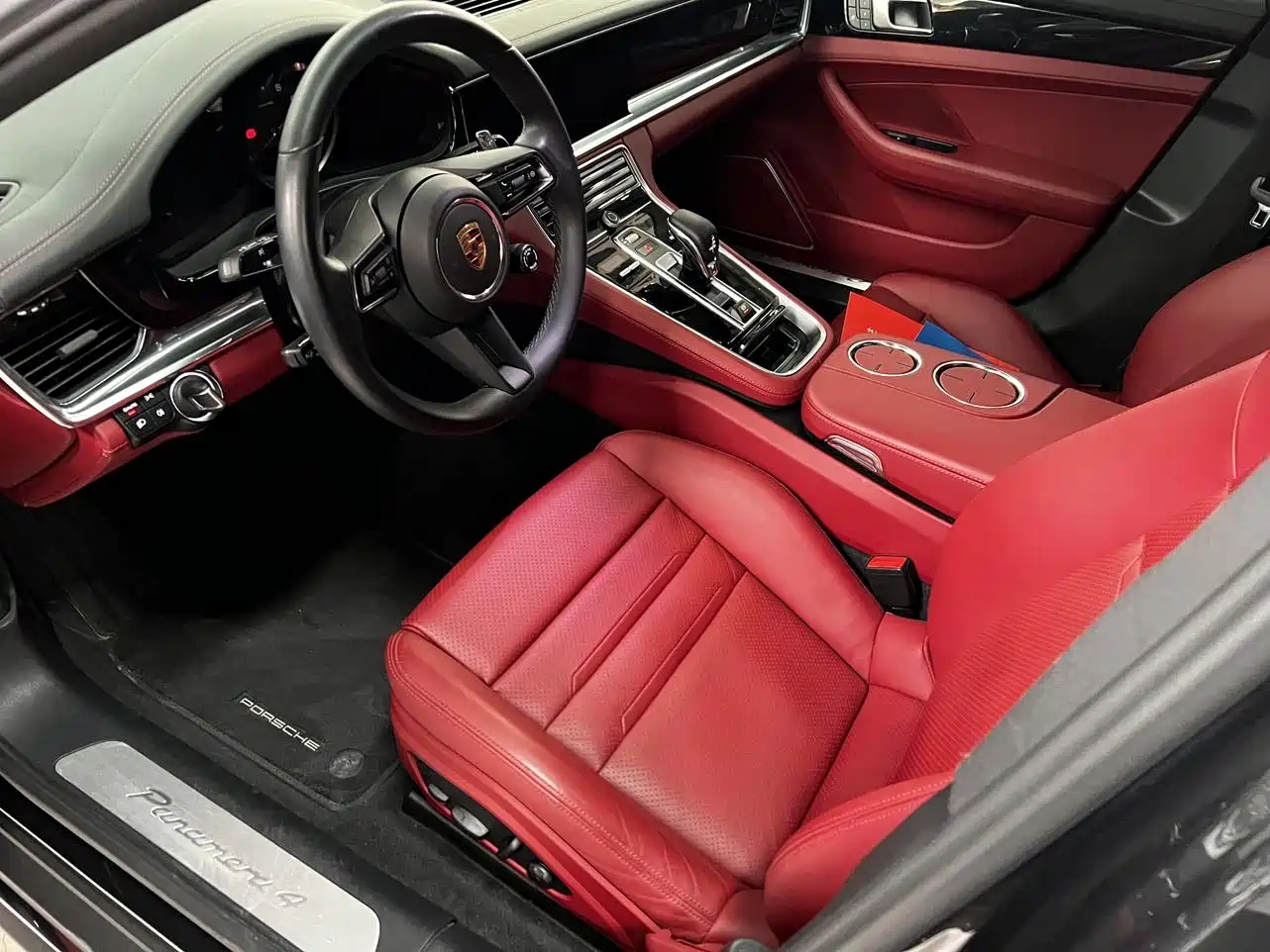 Porsche Panamera 2023 Panamera 4 Executive Long Wheelbase 2.9T фото 8