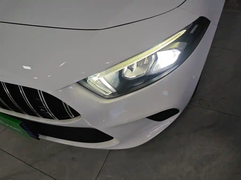 Mercedes-Benz A-Class 2020 A 200 L фото 24
