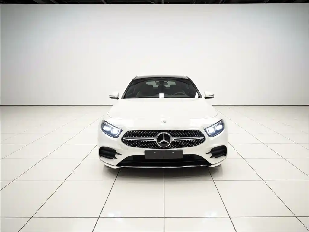 Mercedes-Benz A-Class 2020 Facelift A 200 L Sport Sedan Dynamic фото 22