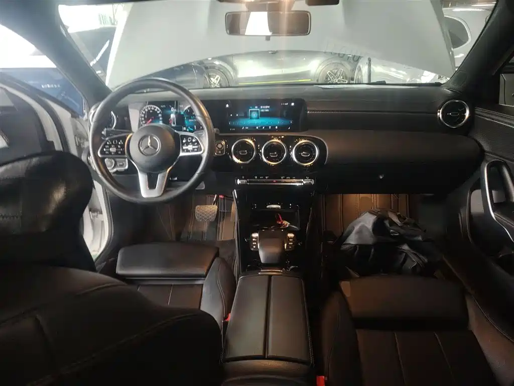 MERCEDES-BENZ CLASS A