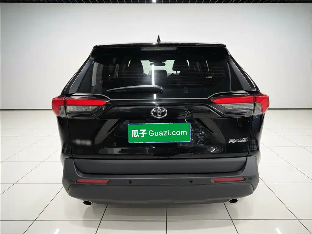 Toyota RAV4 Rongfang 2024 2.0L CVT FWD Urban Edition фото 4