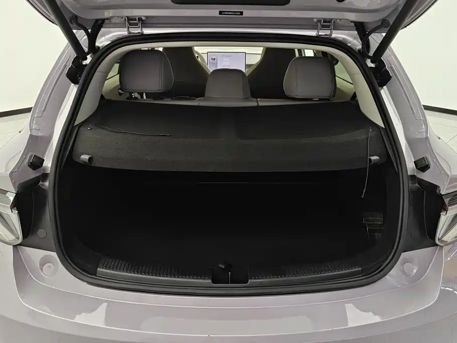 MG MG4 EV 2025 2025 High-end Model