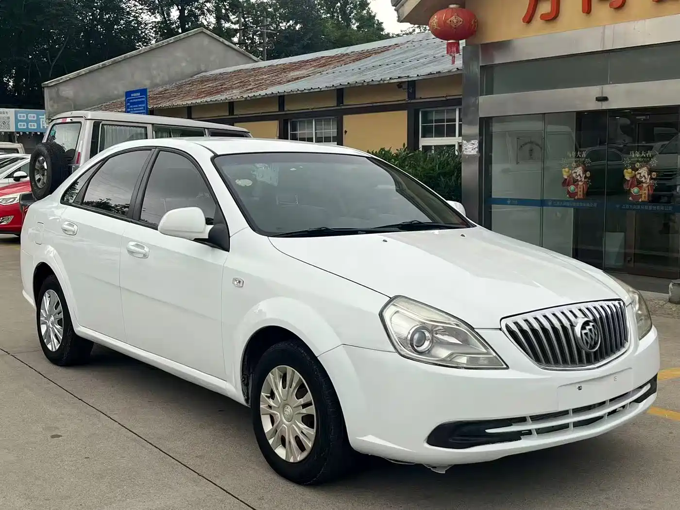 Buick Excelle 2015 1.5L Automatic Classic фото 3
