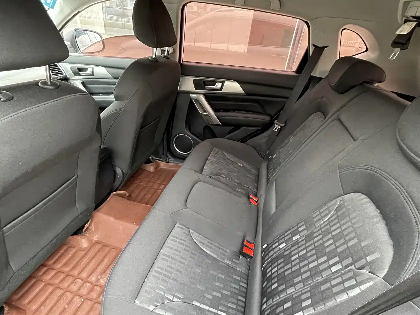 Haval H2 2017 Red Label 1.5T Manual 2WD Comfort фото 7