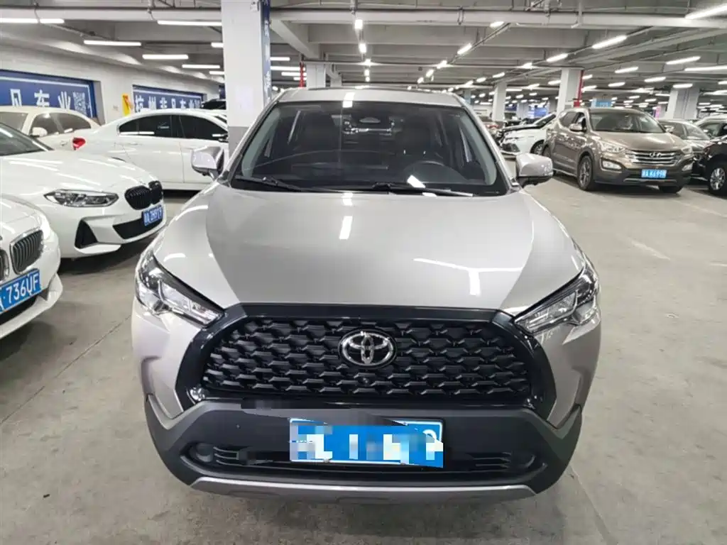 Toyota Corolla Cross 2022 2.0L Premium Edition фото 5