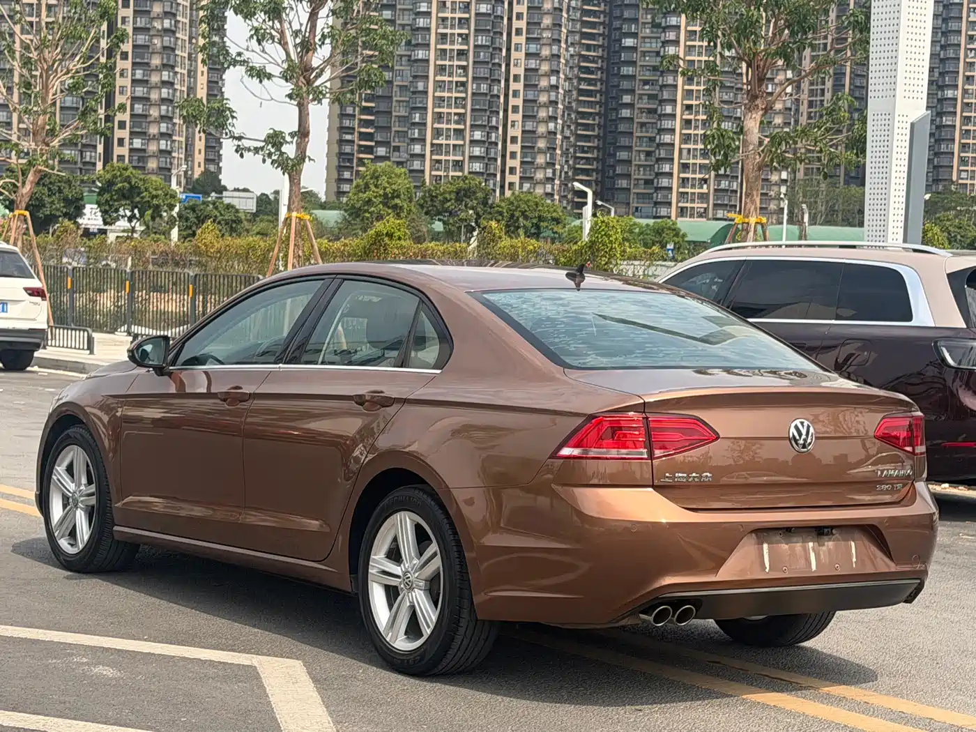 Volkswagen Lamando 2015 280TSI DSG Comfort фото 6