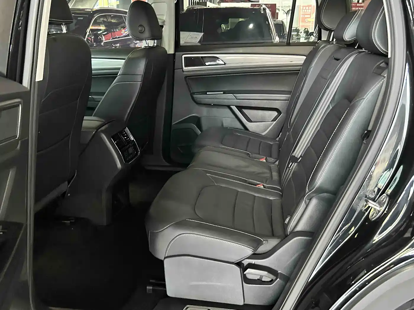 Volkswagen Teramont 2017 330TSI 2WD Luxury фото 13