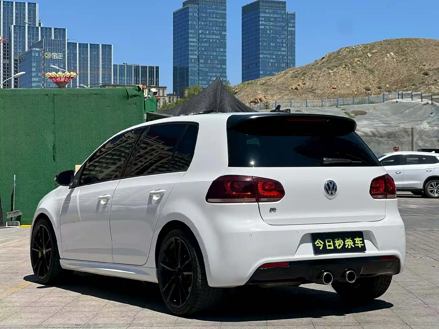 Volkswagen Golf (Import) 2011 2.0TSI R фото 7