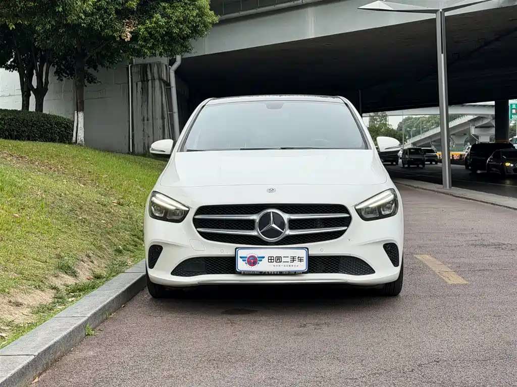 Mercedes-Benz B-Class 2020 B 200 Sport Edition фото 2