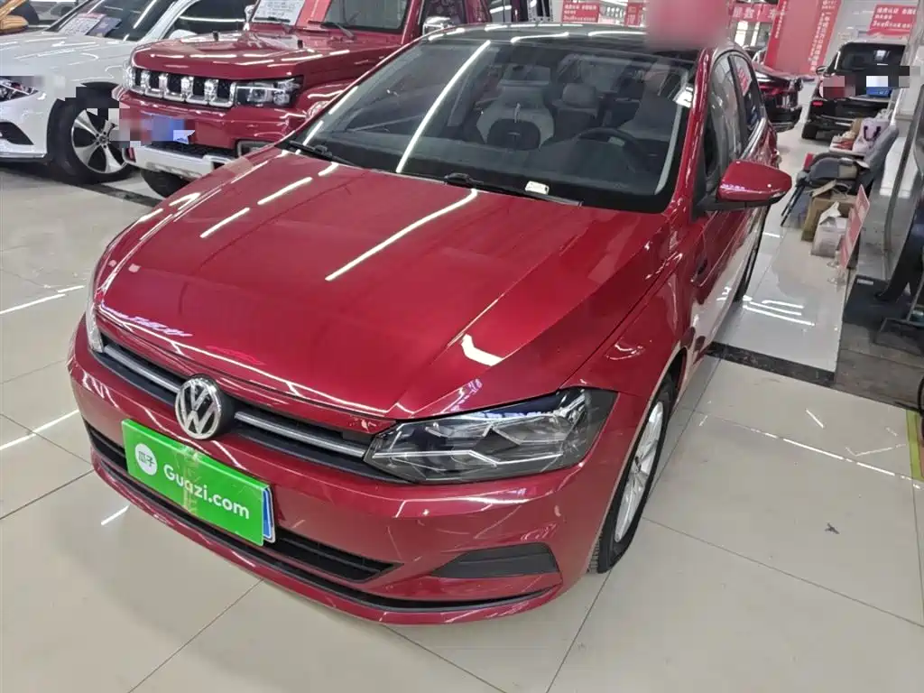 Volkswagen Polo 2019 Plus 1.5L Automatic Colorful Tech Edition фото 2