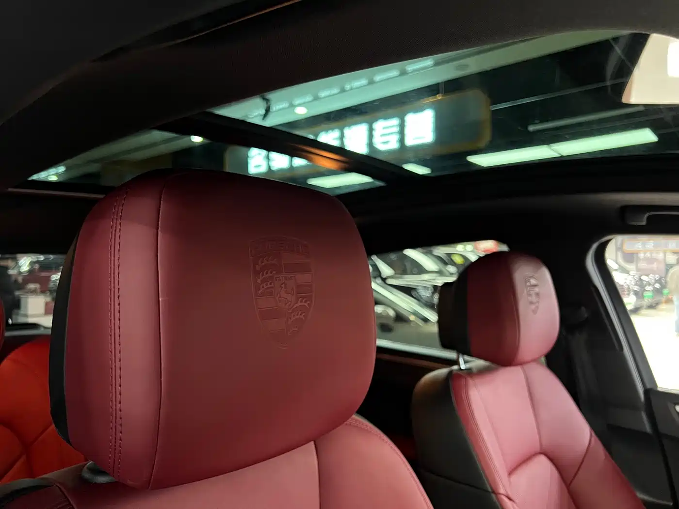 Porsche Macan 2018 Macan 2.0T фото 14