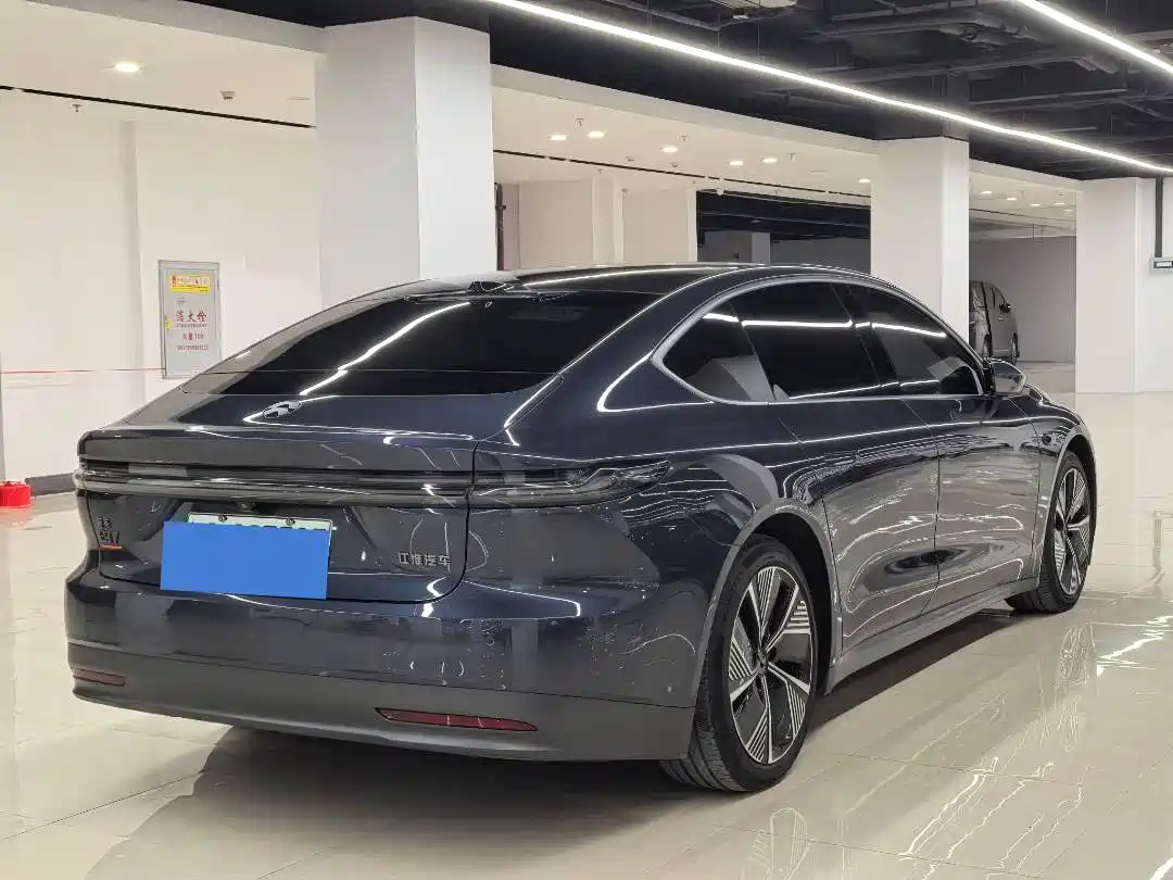 NIO ET7 2022 100kWh Launch Edition фото 10