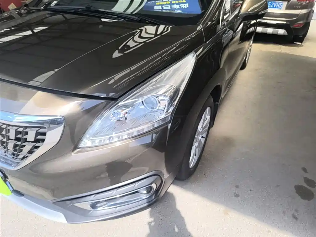 Peugeot 3008 2016 1.6THP Automatic Classic Edition фото 24