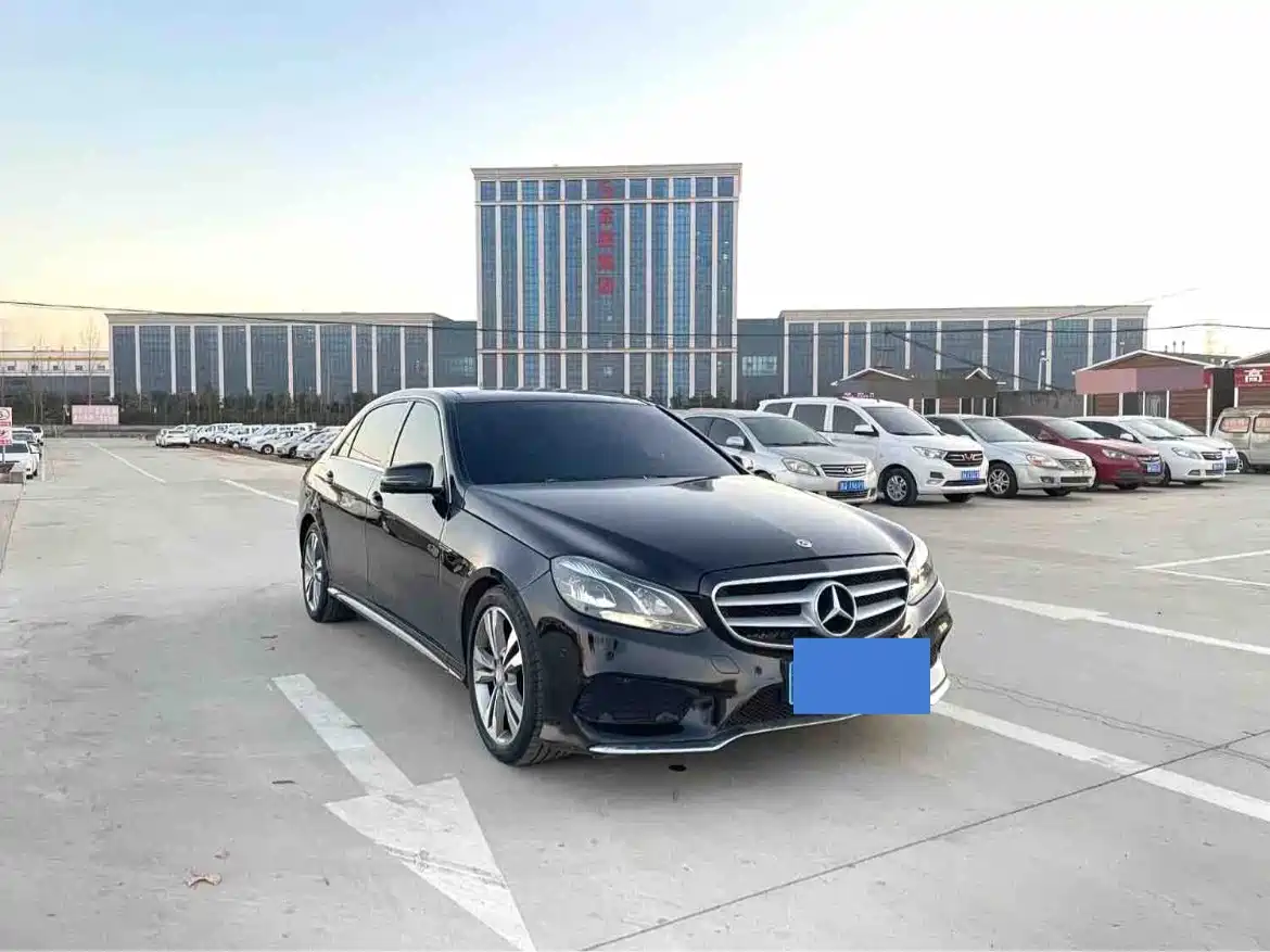 Mercedes-Benz E-Class 2015 Facelift E 260 L Sport фото 3