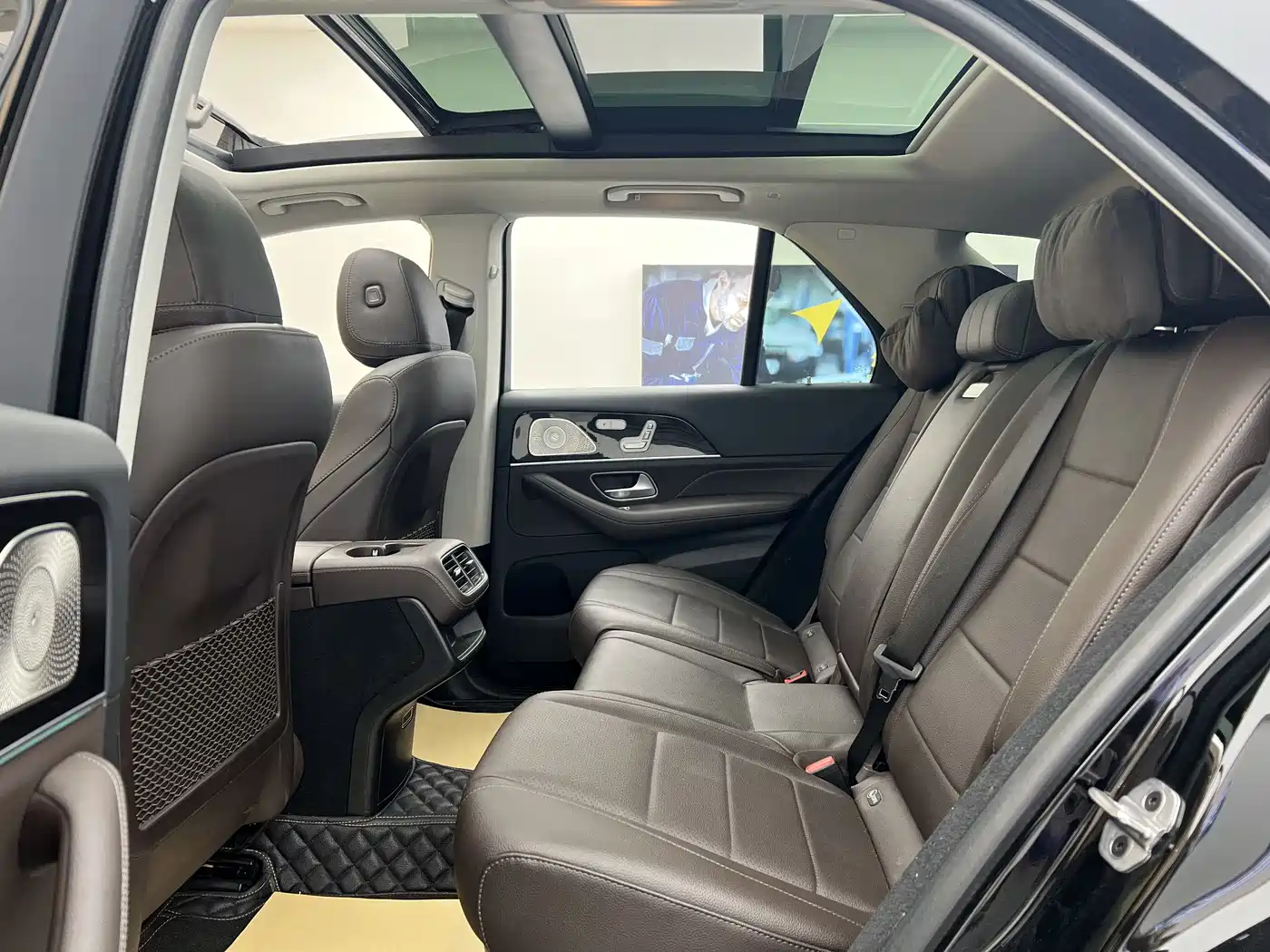 Mercedes-Benz GLE 2022 Facelift GLE 350 4MATIC Fashion фото 10