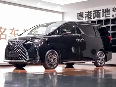 Lexus LM