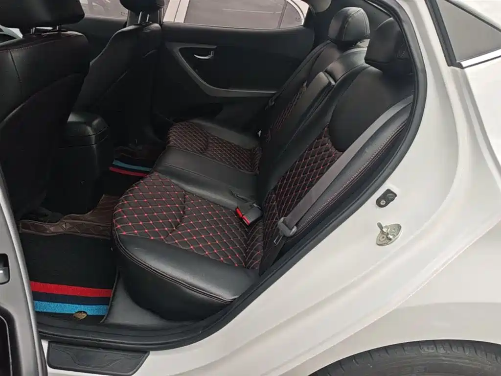 Hyundai Langdong 2016 1.6L Automatic Premium Edition фото 17