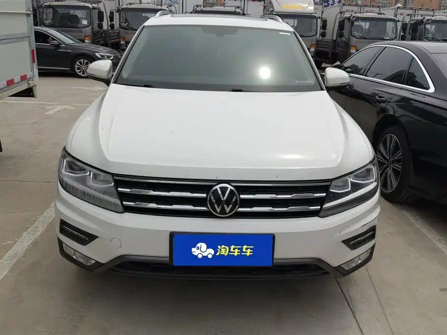 Volkswagen Tiguan L 2021 330TSI Automatic 2WD Smart фото 2