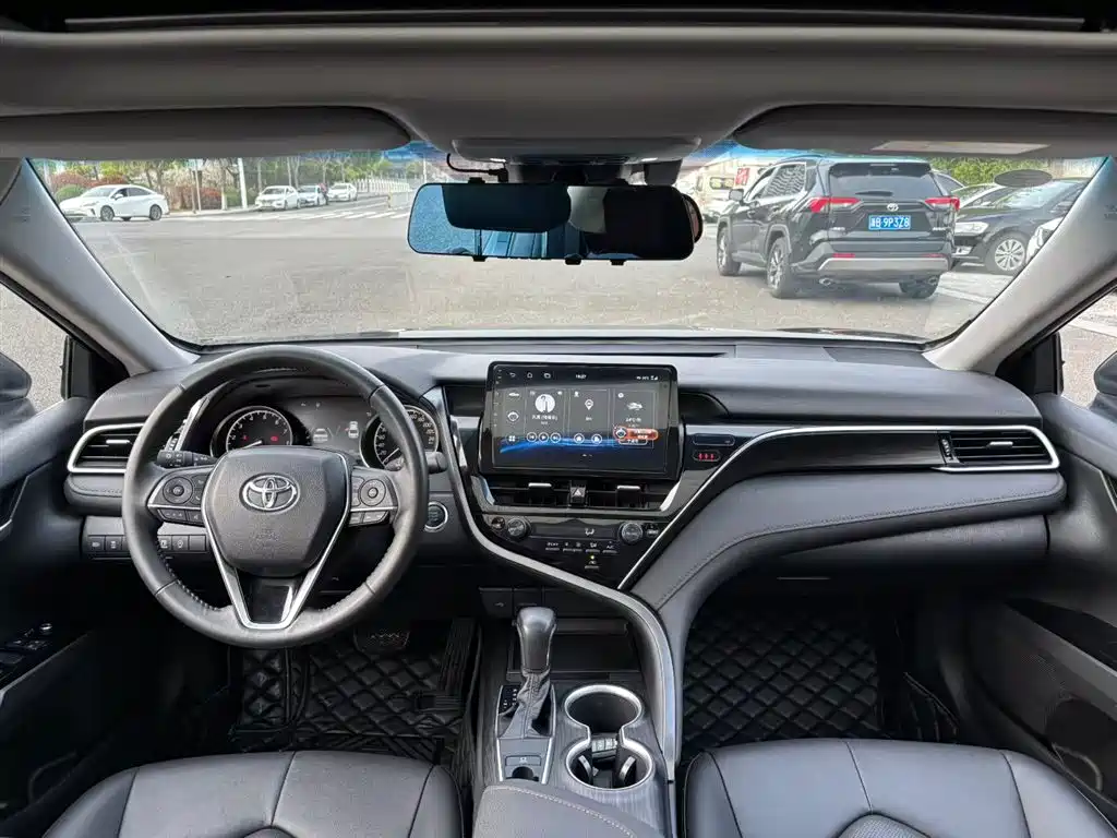 Toyota Camry 2022 2.0GVP Leading Edition фото 5
