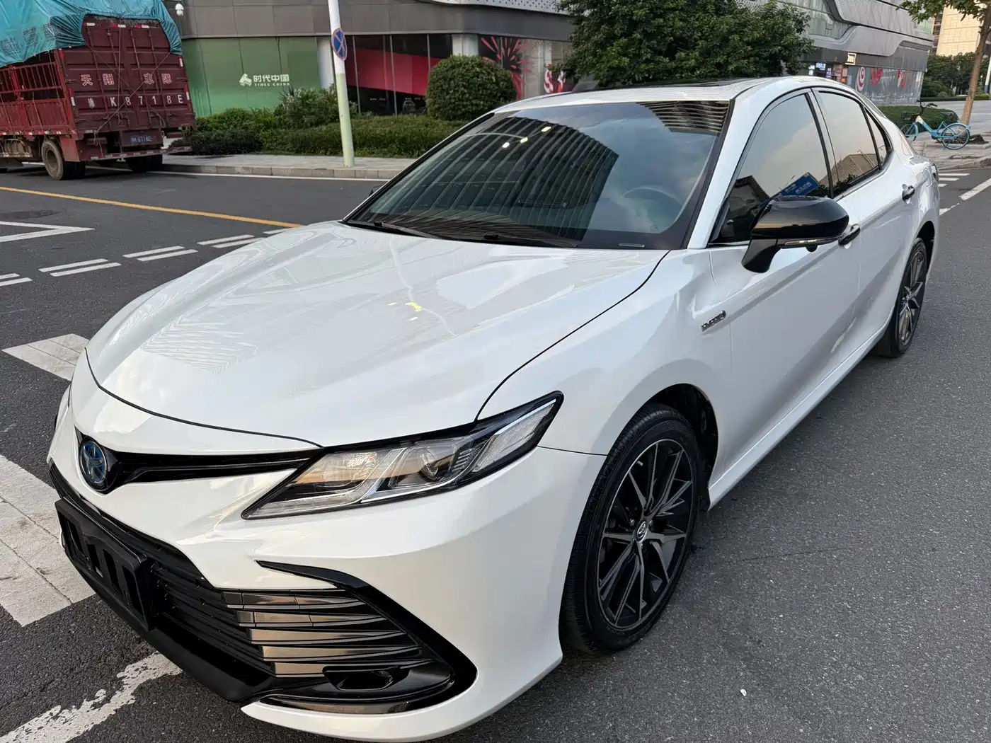 Toyota Camry 2023 Hybrid 2.5HGVP Leading Edition