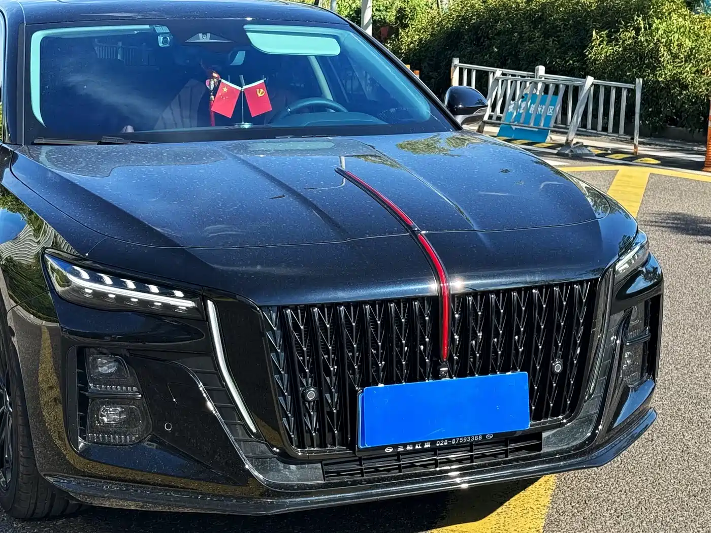 Hongqi H5 2025 2.0T Automatic Mystic Shadow фото 2