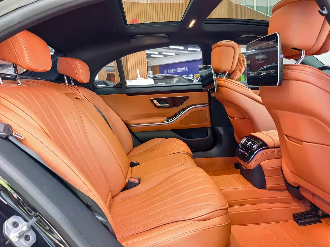 Mercedes-Benz S-Class 2023 Model S 400 L Business Edition фото 14